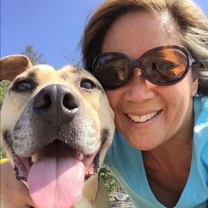 Meet your Posher, Sharon